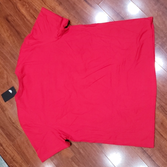 NWT Men's Nike tee - Picture 4 of 7